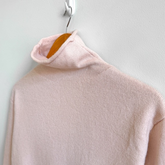 WILFRED • Cyprie Sweater in Light Pink - Picture 4 of 11